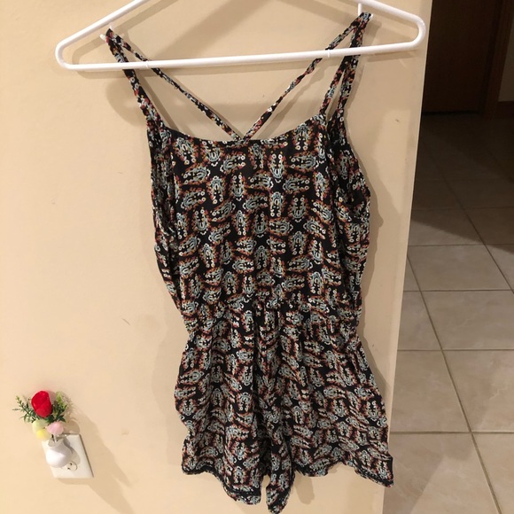 Soft flowy romper - Picture 3 of 4